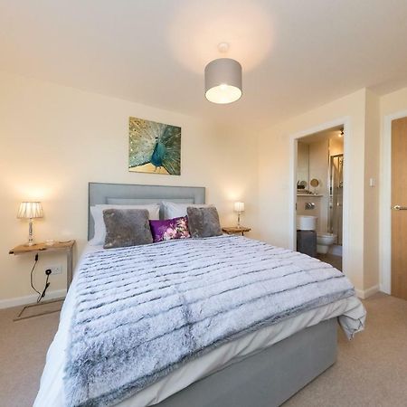 The Broch, Ground Floor City Centre Apartment, Sleeps 6 Perth Kültér fotó