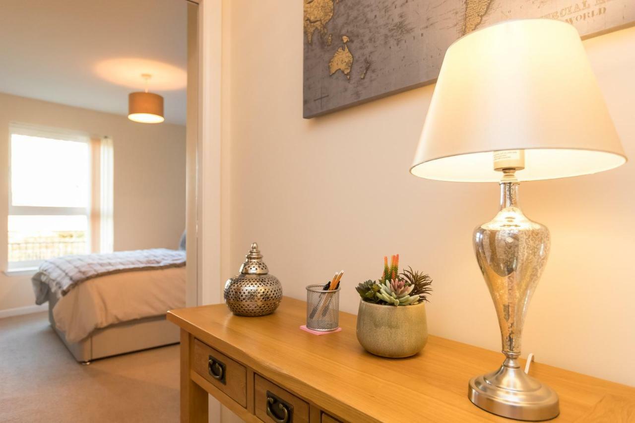 The Broch, Ground Floor City Centre Apartment, Sleeps 6 Perth Kültér fotó